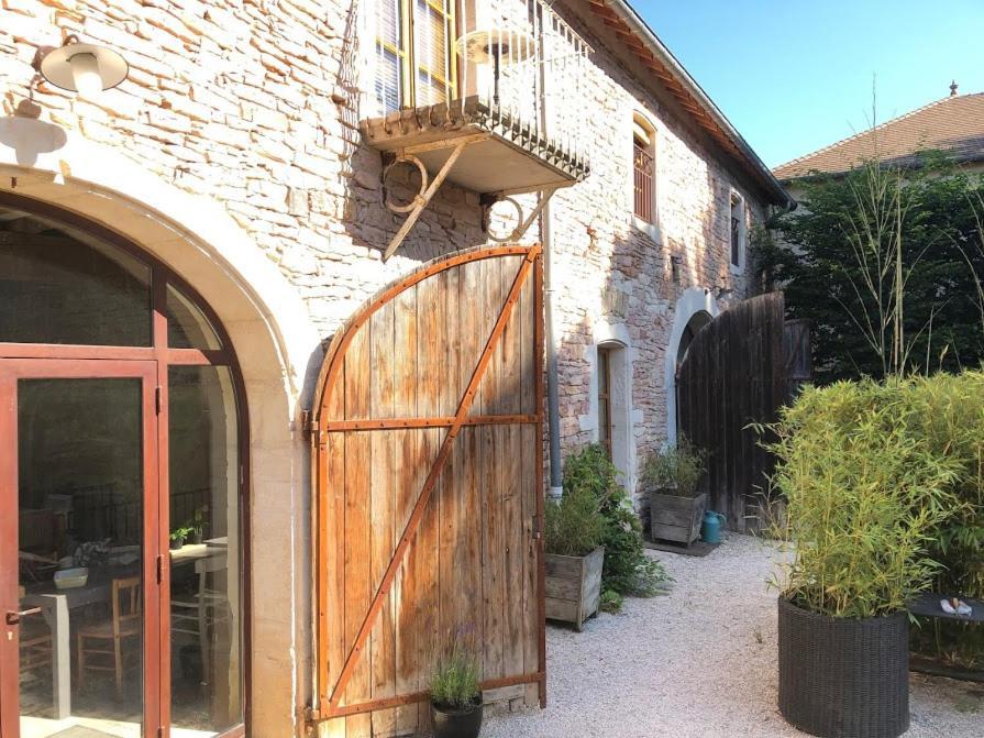 Le Clos De Miribel 기브리 외부 사진